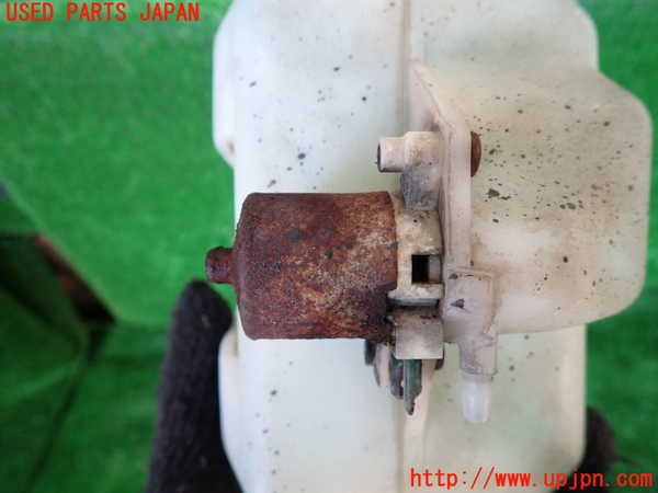 1UPJ-9230606791]三菱ジープ(J53)ウォッシャータンク1 中古_3