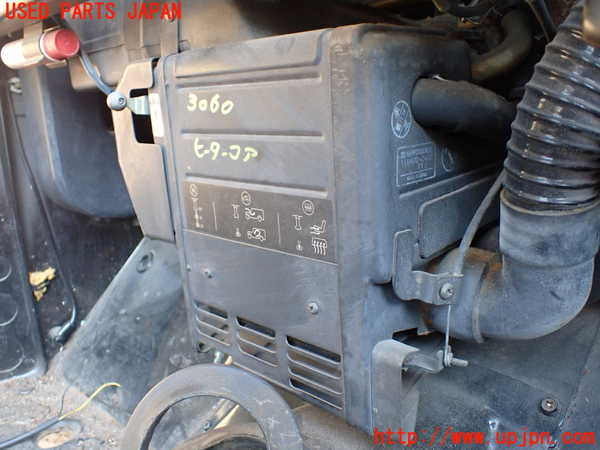 1UPJ-9230606100]三菱ジープ(J53)ヒーターコア 中古_2
