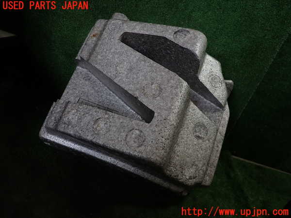 1UPJ-9230617772]起亜(KIA)・ビガート(VIGATO)(不明)ラゲッジトレイ2 中古_2