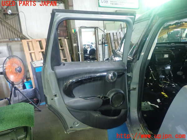 1UPJ-9230621320]BMW ミニ(MINI)クーパーS F55(XS20)左後ドア ジャンク_4