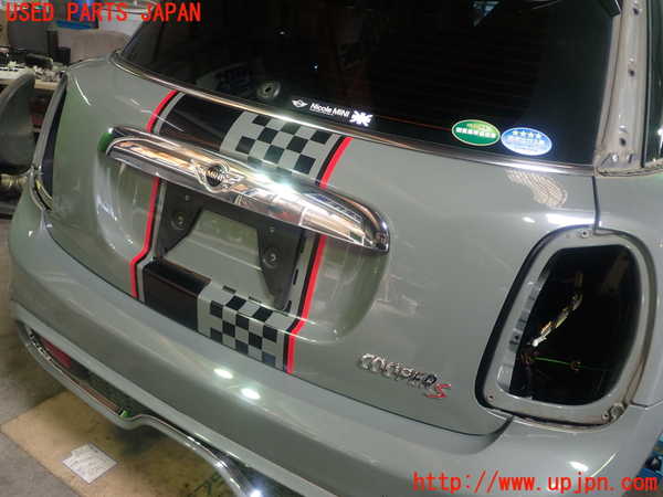 1UPJ-9230621566]BMW ミニ(MINI)クーパーS F55(XS20)バックドア リアゲート ハッチ 中古 SAINT-GOBAIN SEKURIT M23100 43R-011057_3