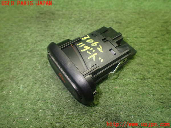 1UPJ-9230626290]BMW ミニ(MINI)クーパーS F55(XS20)ハザードスイッチ 中古_2