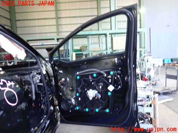 2UPJ-9230631230]アウディ・Q4 スポーツバック e-tron(FZEBJ)右前ドア 中古(43R-00055 M3402)_4