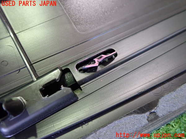2UPJ-9230631262]アウディ・Q4 スポーツバック e-tron(FZEBJ)左前ドアパネル 中古_3