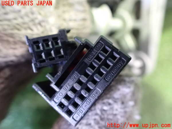 2UPJ-9230631210]アウディ・Q4 スポーツバック e-tron(FZEBJ)右ドアミラー 中古_3