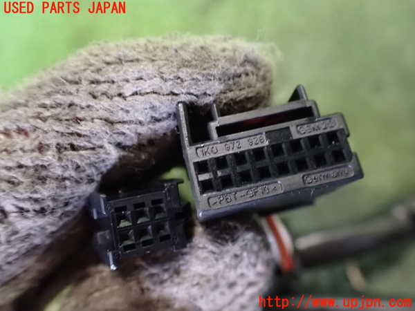 2UPJ-9230631212]アウディ・Q4 スポーツバック e-tron(FZEBJ)左ドアミラー (ジャンク品) 中古_4