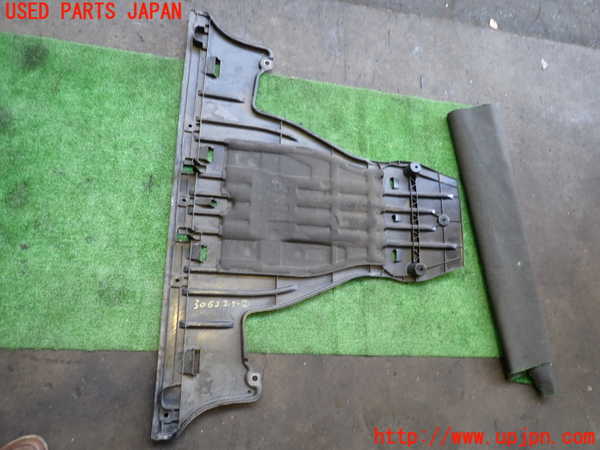 2UPJ-9230631722]アウディ・Q4 スポーツバック e-tron(FZEBJ)アンダーカバー2 中古_2