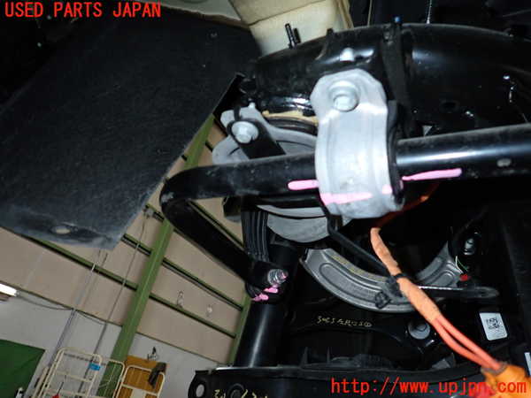 2UPJ-9230635445]アウディ・Q4 スポーツバック e-tron(FZEBJ)リアスタビライザー 中古_3