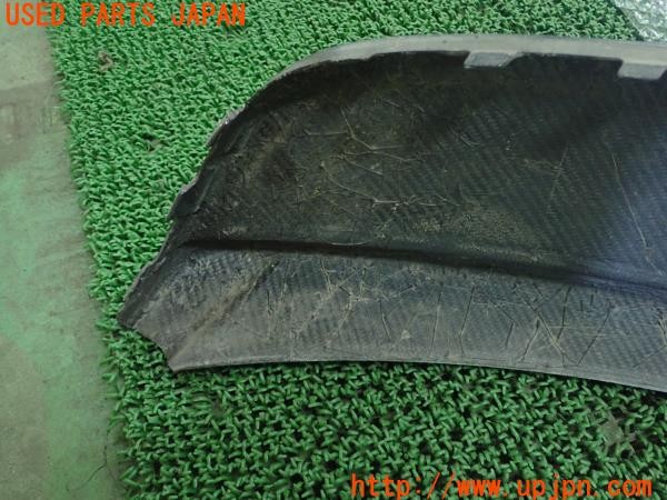 3UPJ=9230640056]アウディ TT クーペ(8JCCZF)純正 リアアンダースポイラー カーボン 中古_4