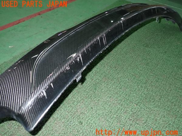 3UPJ=9230640056]アウディ TT クーペ(8JCCZF)純正 リアアンダースポイラー カーボン 中古_5