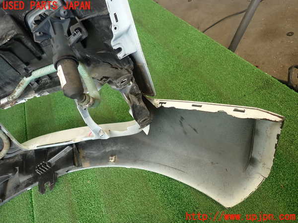 2UPJ-9230641010]アウディ・TT クーペ(8JCCZF)フロントバンパー ジャンク品 中古_5