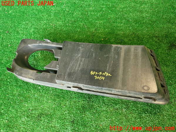 2UPJ-9230641102]アウディ・TT クーペ(8JCCZF)左前コーナーパネル 中古_4