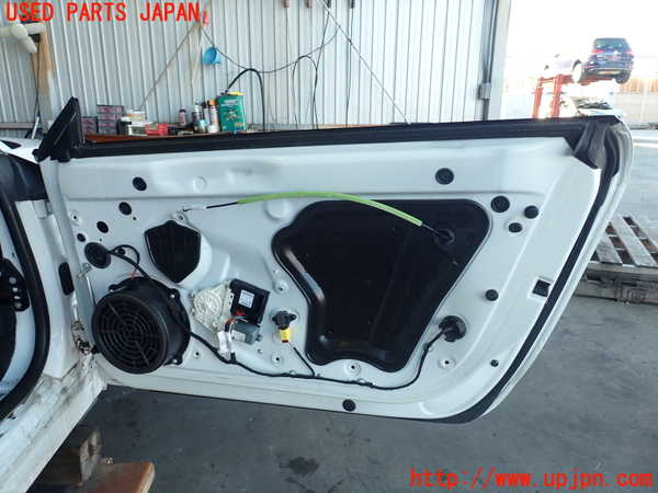 2UPJ-9230641230]アウディ・TT クーペ(8JCCZF)右ドア (43R-000470 M41) 中古_4