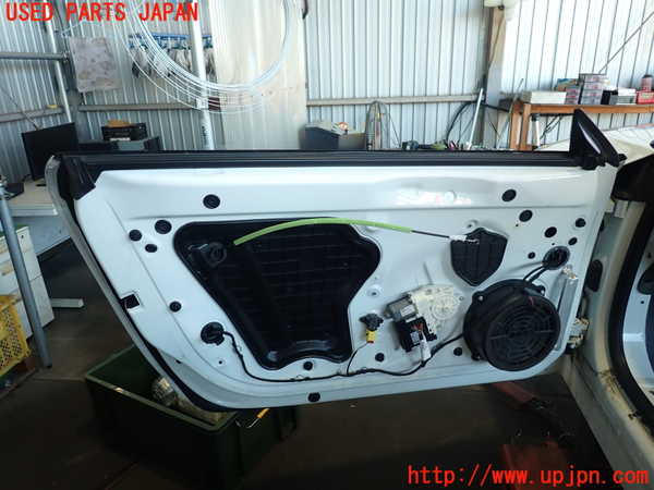 2UPJ-9230641260]アウディ・TT クーペ(8JCCZF)左ドア (43R-000470 M41) 中古_4
