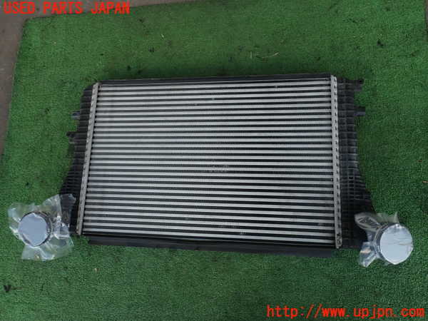2UPJ-9230642451]アウディ・TT クーペ(8JCCZF)インタークーラー1 中古_4