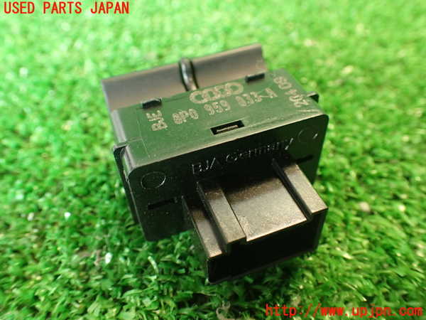 2UPJ-9230646307]アウディ・TT クーペ(8JCCZF)スイッチ2 中古_3