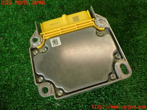 2UPJ-9230646145]アウディ・TT クーペ(8JCCZF)エアバッグコンピューター 中古_2