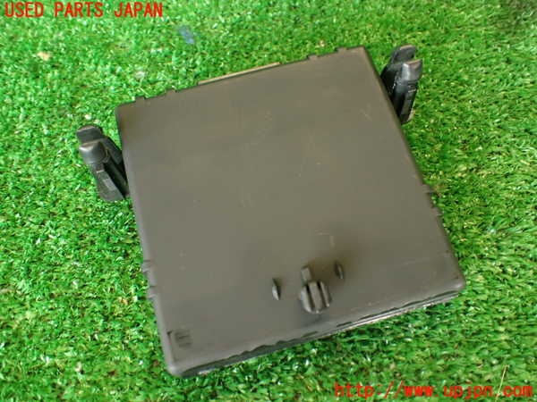 2UPJ-9230646147]アウディ・TT クーペ(8JCCZF)コンピューター2 中古_2