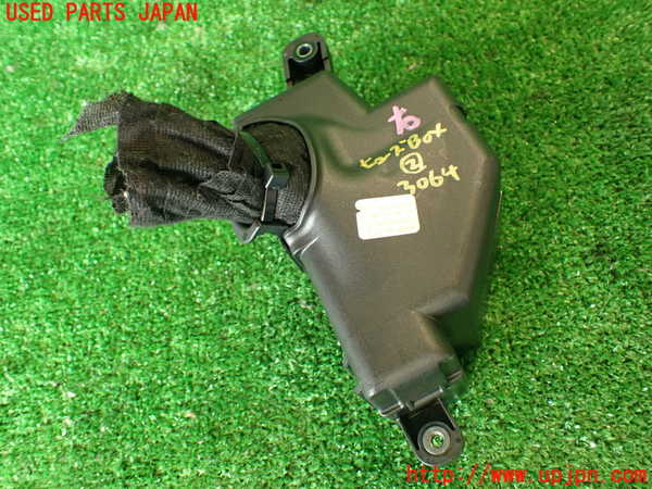 2UPJ-9230646742]アウディ・TT クーペ(8JCCZF)ヒューズボックス2 中古_2