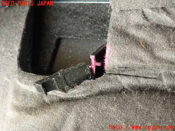 2UPJ-9230647516]アウディ・TT クーペ(8JCCZF)グローブボックス1 中古_5