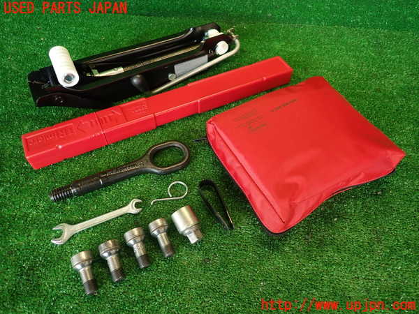 2UPJ-9230647805]アウディ・TT クーペ(8JCCZF)車載工具 中古_3