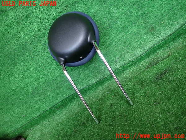 2UPJ-9230657070]フィアット・500(31209)助手席ヘッドレスト 中古_2