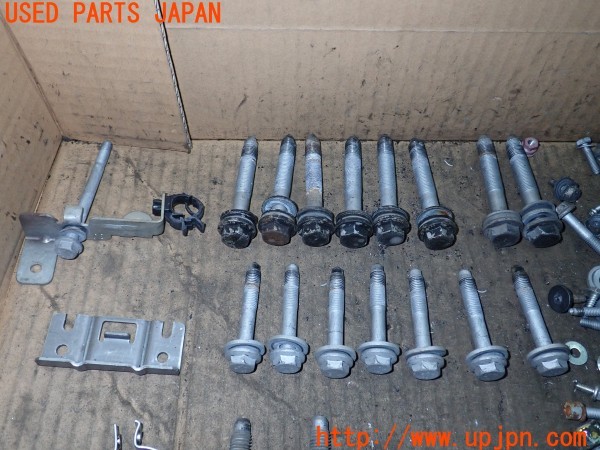 3UPJ=9230660720]フィアット 500(31209)ネジ・ナット・ステー類 セット ジャンク_2
