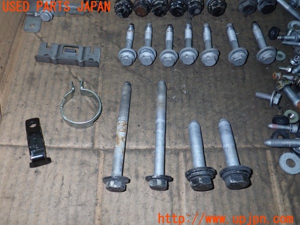 3UPJ=9230660720]フィアット 500(31209)ネジ・ナット・ステー類 セット ジャンク_3