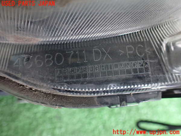 2UPJ-9230661130]フィアット・500(31209)右ヘッドライト HID 中古_4
