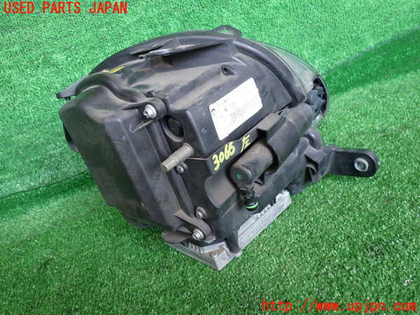 2UPJ-9230661132]フィアット・500(31209)左ヘッドライト HID 中古_2