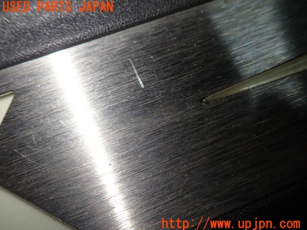 3UPJ=9230670616]ベンツ CLK320(209365 C209)純正 スカッフプレート イルミ付き 中古_3