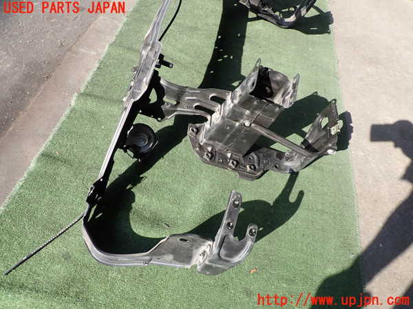 2UPJ-9230671041]ベンツCLK320(209365)コアサポート 中古_3