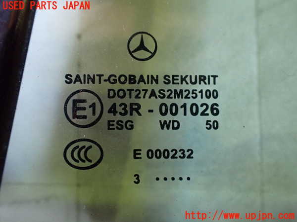 2UPJ-9230671382]ベンツCLK320(209365)左クォーターガラス (43R-001026 M25100) 中古_2