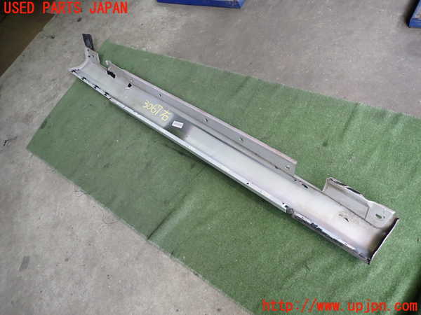 2UPJ-9230671390]ベンツCLK320(209365)右サイドステップ 中古_5