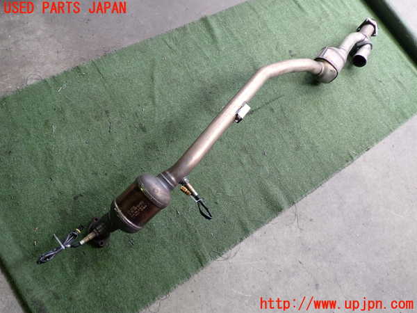 2UPJ-9230672662]ベンツCLK320(209365)触媒2 中古_4