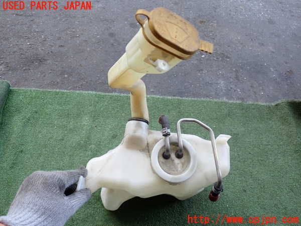 2UPJ-9230676791]ベンツCLK320(209365)ウォッシャータンク1 ジャンク品 中古_2