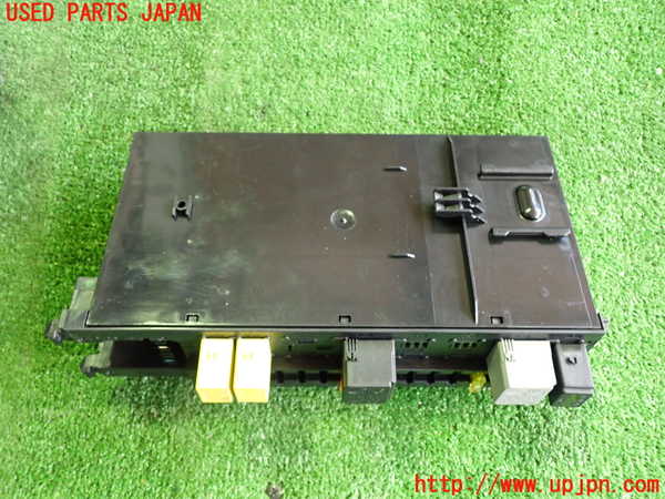 2UPJ-9230676743]ベンツCLK320(209365)ヒューズボックス3 中古_2