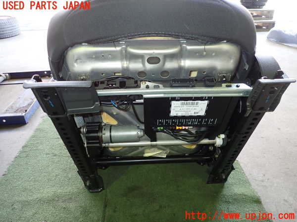 2UPJ-9230677065]ベンツCLK320(209365)助手席シート 中古_4
