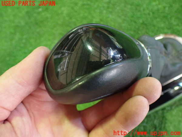 2UPJ-9230677570]ベンツCLK320(209365)シフトノブ 中古_2