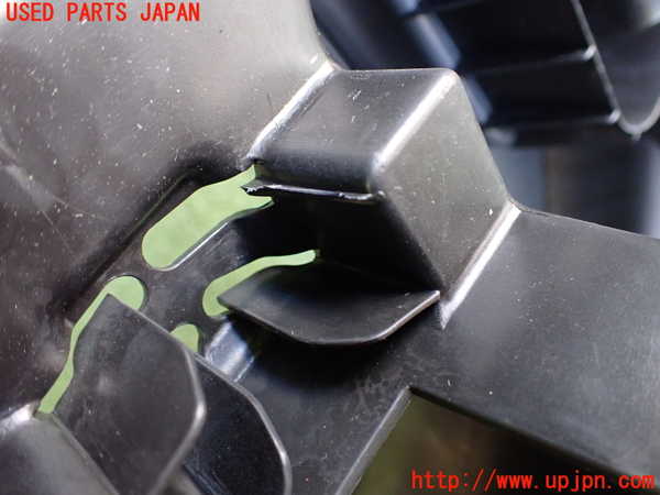 2UPJ-9230677773]ベンツCLK320(209365)ラゲッジトレイ3 ジャンク品 中古_2