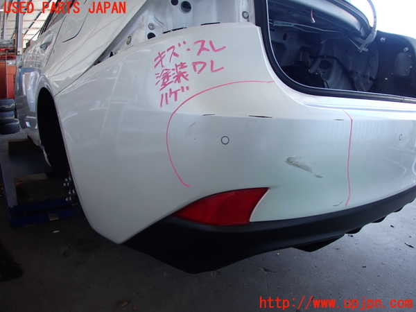 2UPJ-9230681610]レクサス・IS300(ASE30)リアバンパー 中古_2