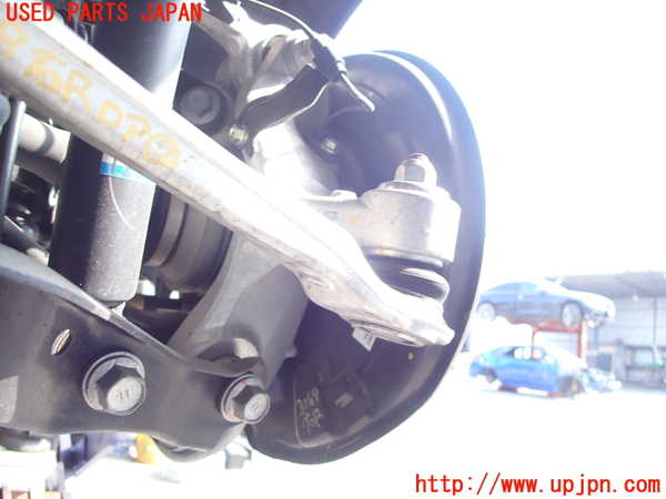 2UPJ-9230684300]レクサス・IS300(ASE30)右リアナックルハブ 中古_3