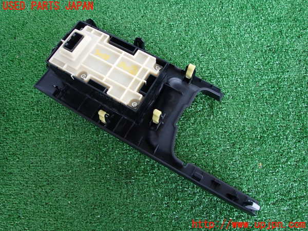 2UPJ-9230686307]レクサス・IS300(ASE30)スイッチ2 (SNOW) 中古_2