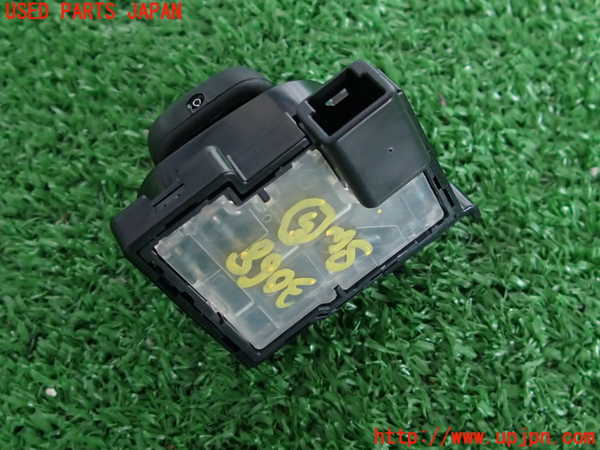 2UPJ-9230686309]レクサス・IS300(ASE30)スイッチ4 (チルト) 中古_2