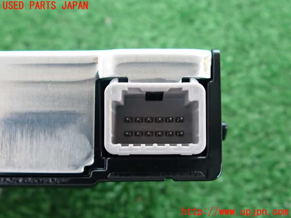 2UPJ-9230686382]レクサス・IS300(ASE30)センサー2 中古_5