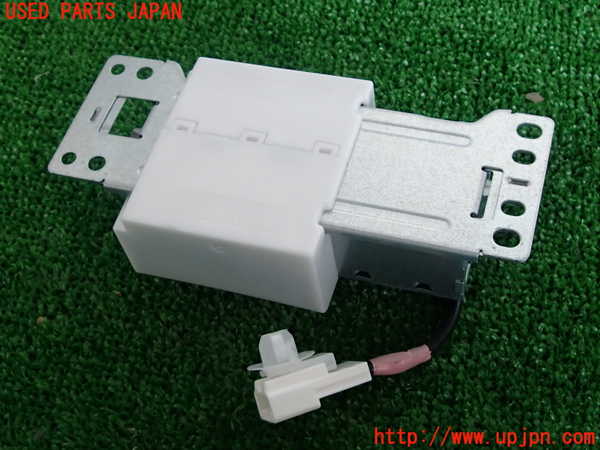 2UPJ-9230686850]レクサス・IS300(ASE30)空気清浄機 中古_4