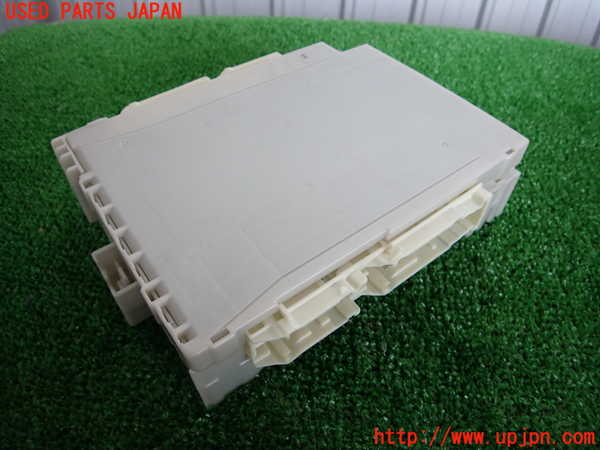 2UPJ-9230686741]レクサス・IS300(ASE30)ヒューズボックス1 中古_2