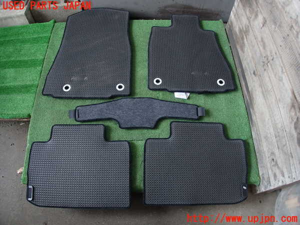 2UPJ-9230687800]レクサス・IS300(ASE30)フロアマット 中古_4