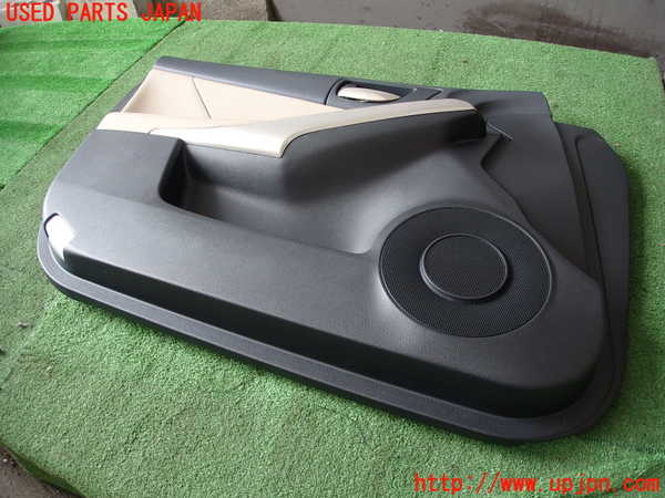 2UPJ-9230681264]レクサス・IS300(ASE30)左前ドア内張り 中古_2