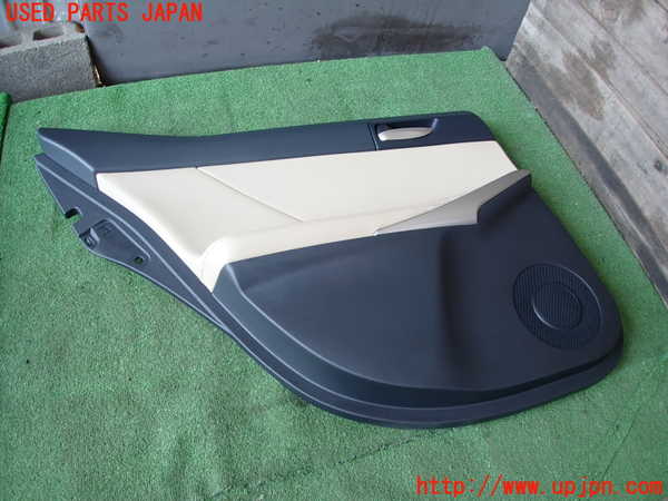 2UPJ-9230681324]レクサス・IS300(ASE30)左後ドア内張り 中古_2